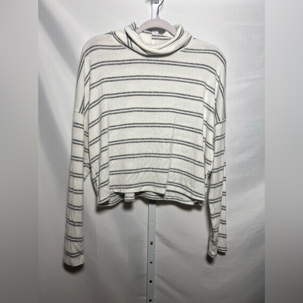 Caution To The Wind - White Striped Cozy Turtleneck Sweater